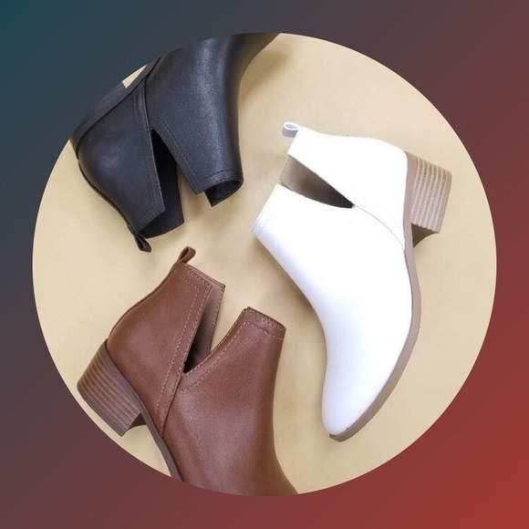 NEW Soda White Low Wood Heel Chelsea Western Boot - Picture 3 of 4